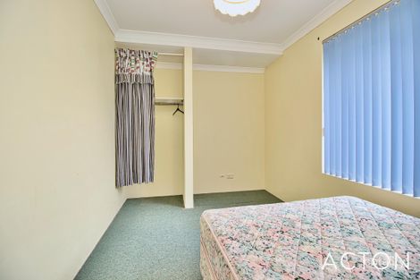 Property photo of 16 Minilya Loop Warnbro WA 6169