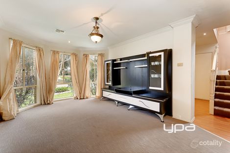 Property photo of 7 Astley Walk Roxburgh Park VIC 3064