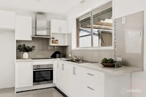 Property photo of 17 Ross Smith Crescent Scullin ACT 2614