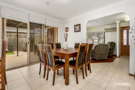 Property photo of 2 Conifer Close Hoppers Crossing VIC 3029