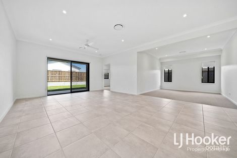 Property photo of 14 Petermann Circuit Yarrabilba QLD 4207