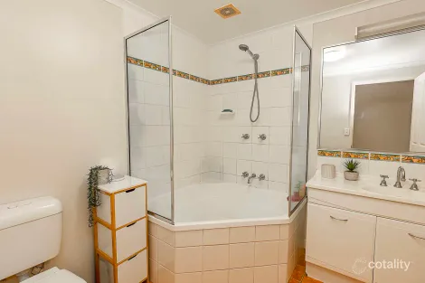 Property photo of 3/100 The Esplanade Belgian Gardens QLD 4810