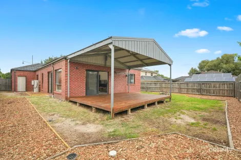 Property photo of 48 Manor House Drive Epping VIC 3076