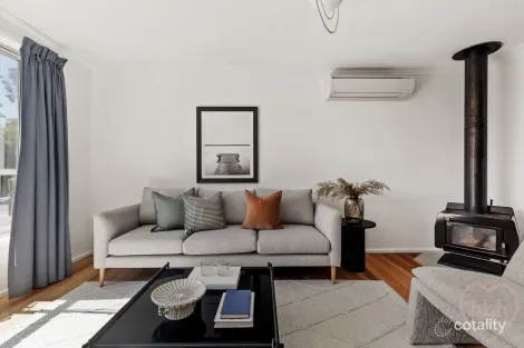 Property photo of 17 Ross Smith Crescent Scullin ACT 2614