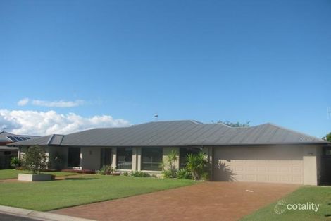 18 Banksia Ave, Tin Can Bay, QLD 4580