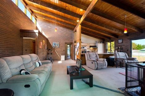 Property photo of 26 Brigade Avenue Campbells Creek VIC 3451