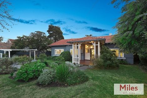 Property photo of 16 Waterdale Road Ivanhoe VIC 3079