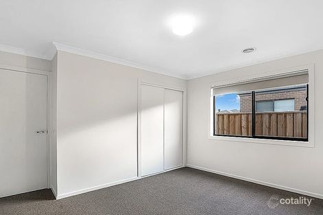 Property photo of 16 Julep Street Manor Lakes VIC 3024