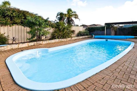 Property photo of 25 Hartland Way Warnbro WA 6169