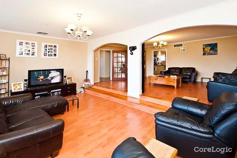 Property photo of 25 Hartland Way Warnbro WA 6169