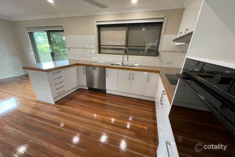 28 Danube Dr, Strathpine, QLD 4500