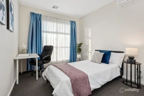 Property photo of 14 Emica Parade Knoxfield VIC 3180