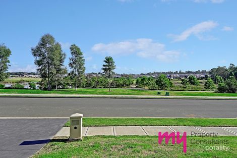 Property photo of 39 Spring Farm Drive Spring Farm NSW 2570