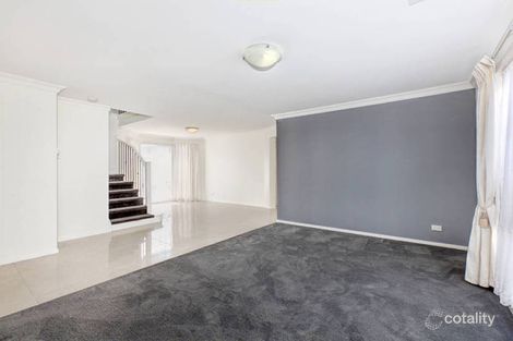 Property photo of 8 Ebro Court Roxburgh Park VIC 3064