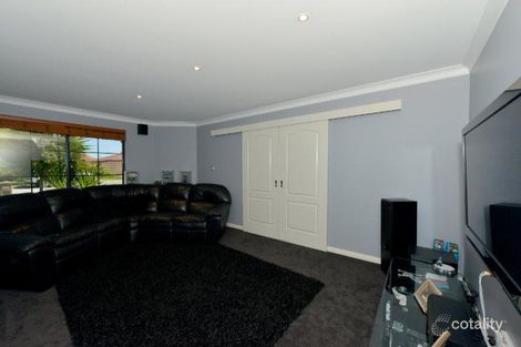 Property photo of 61 Kippilaw Loop Carramar WA 6031