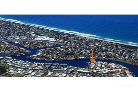 Property photo of 8 Cayman Place Parrearra QLD 4575