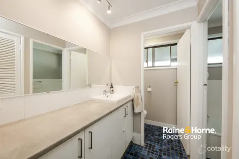 Property photo of 6 Lena Close Lake Munmorah NSW 2259