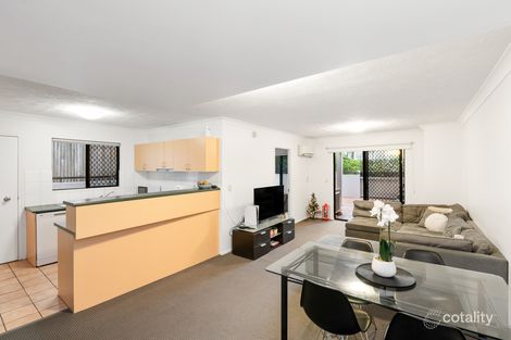 Property photo of 2/45 Riverview Terrace Indooroopilly QLD 4068