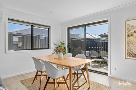 Property photo of 2/3 Zircon Place Perth TAS 7300