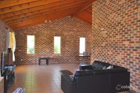 Property photo of 11A Racewyn Close Port Macquarie NSW 2444