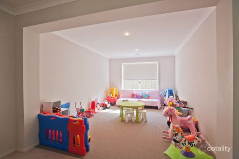 Property photo of 5 Dewar Crescent Maddingley VIC 3340