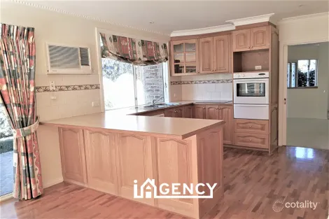 Property photo of 3 Lecky Street Cranbourne VIC 3977