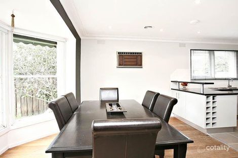 Property photo of 26 Hayman Avenue Seaford VIC 3198