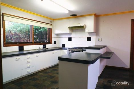 Property photo of 13 Rimfire Crescent Cranbourne VIC 3977