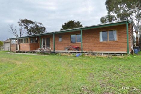 60 Nicholls Rd, Ross Creek, VIC 3351