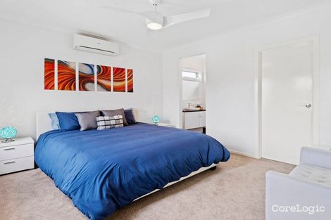 Property photo of 18 Moonlight Mews Safety Beach VIC 3936