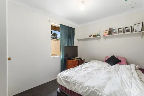 Property photo of 1 Eucla Mews Stratton WA 6056
