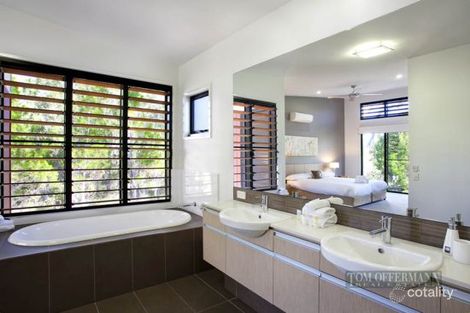 Property photo of 8/90 Beach Road Noosa North Shore QLD 4565