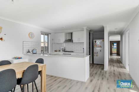 Property photo of 17 Nouvel Crescent Corinella VIC 3984