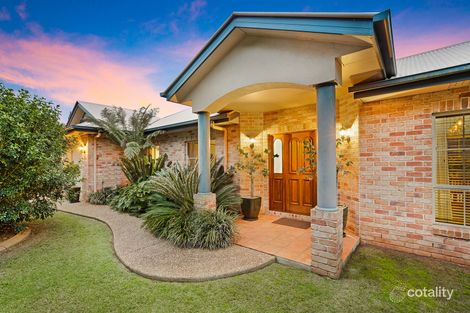 Property photo of 42 Windemere Terrace Mount Lofty QLD 4350