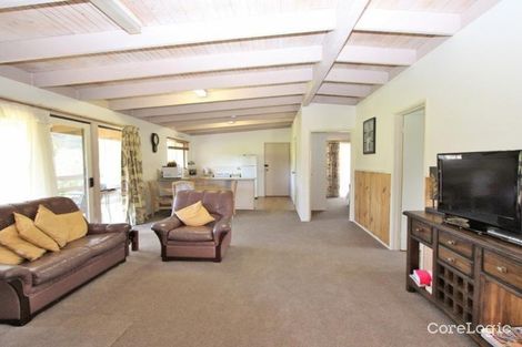 Property photo of 27 Fossickers Trail Goughs Bay VIC 3723