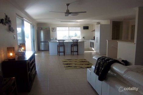 Property photo of 14A Valley Road Halls Head WA 6210