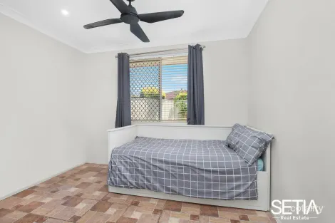 Property photo of 14 Loretta Place Glendenning NSW 2761