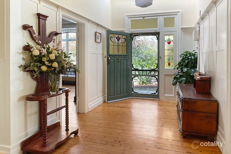 Property photo of 20 Locksley Road Ivanhoe VIC 3079