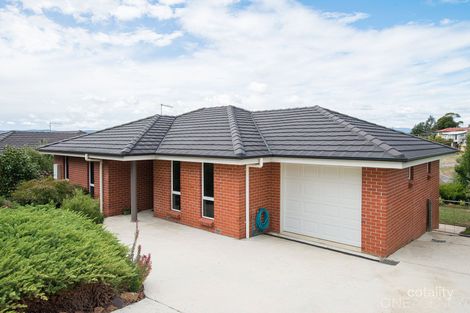 Property photo of 2/7 Chevron Place Riverside TAS 7250