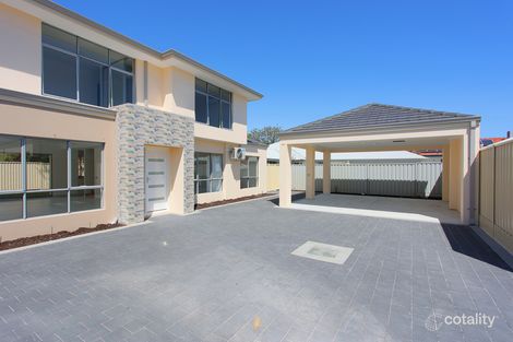 Property photo of 32 Hooson Way Wilson WA 6107