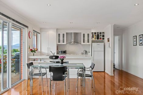 Property photo of 2/7 Chevron Place Riverside TAS 7250