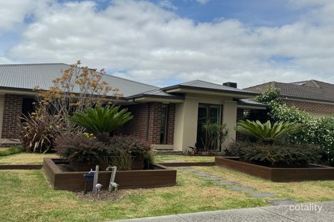Property photo of 16 Duce Street Cranbourne East VIC 3977