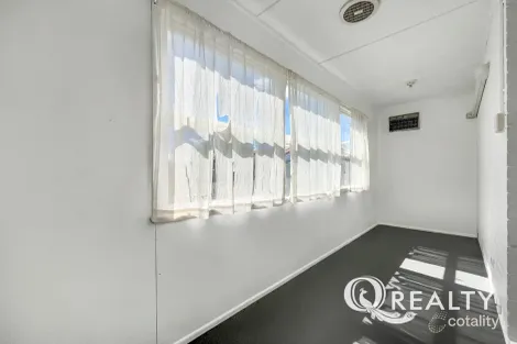 Property photo of 295 Watson Road Acacia Ridge QLD 4110