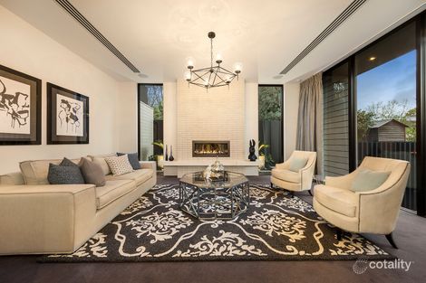 Property photo of 4 Woorigoleen Road Toorak VIC 3142