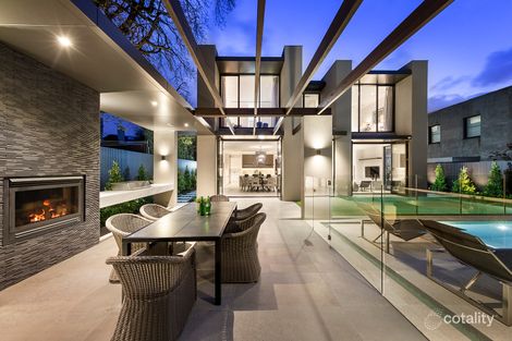 Property photo of 4 Woorigoleen Road Toorak VIC 3142