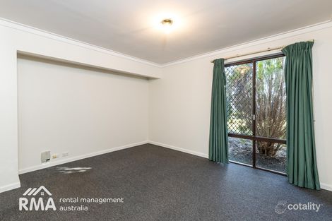 Property photo of 56 Hartland Way Warnbro WA 6169