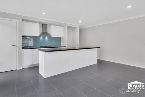 Property photo of 80 Fantail Way Brookfield VIC 3338