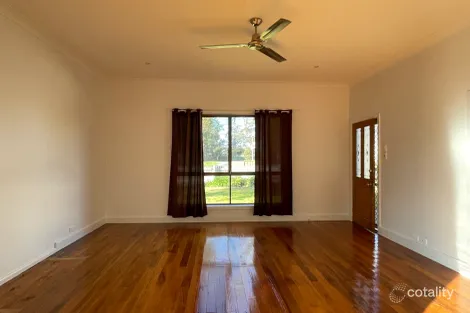 Property photo of 19 Commercial Road Benalla VIC 3672
