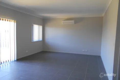 Property photo of 76 Nicholson Parade Spring Farm NSW 2570