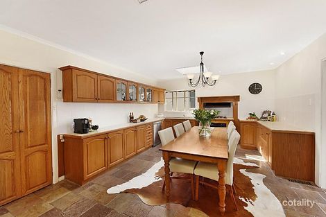 Property photo of 24 Falcon Road Macleod VIC 3085